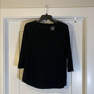 Chicos Black 3/4 Sleeve Top